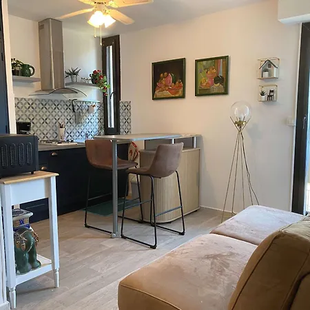 T2 Avec Parking A - Fr-1-553-212 Apartament